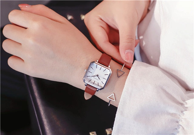 Ladies Dress Quartz Watches Luxury Women Watches Vintage Square Wrist Watch Bracelet Gift Box for Women 2018 Best zegarek damski