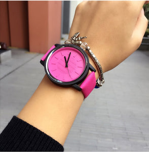 2018 Fashion women watches Classic Simple Style Top Famous Luxury brand quartz watch Women Black casual Clock relogio feminino